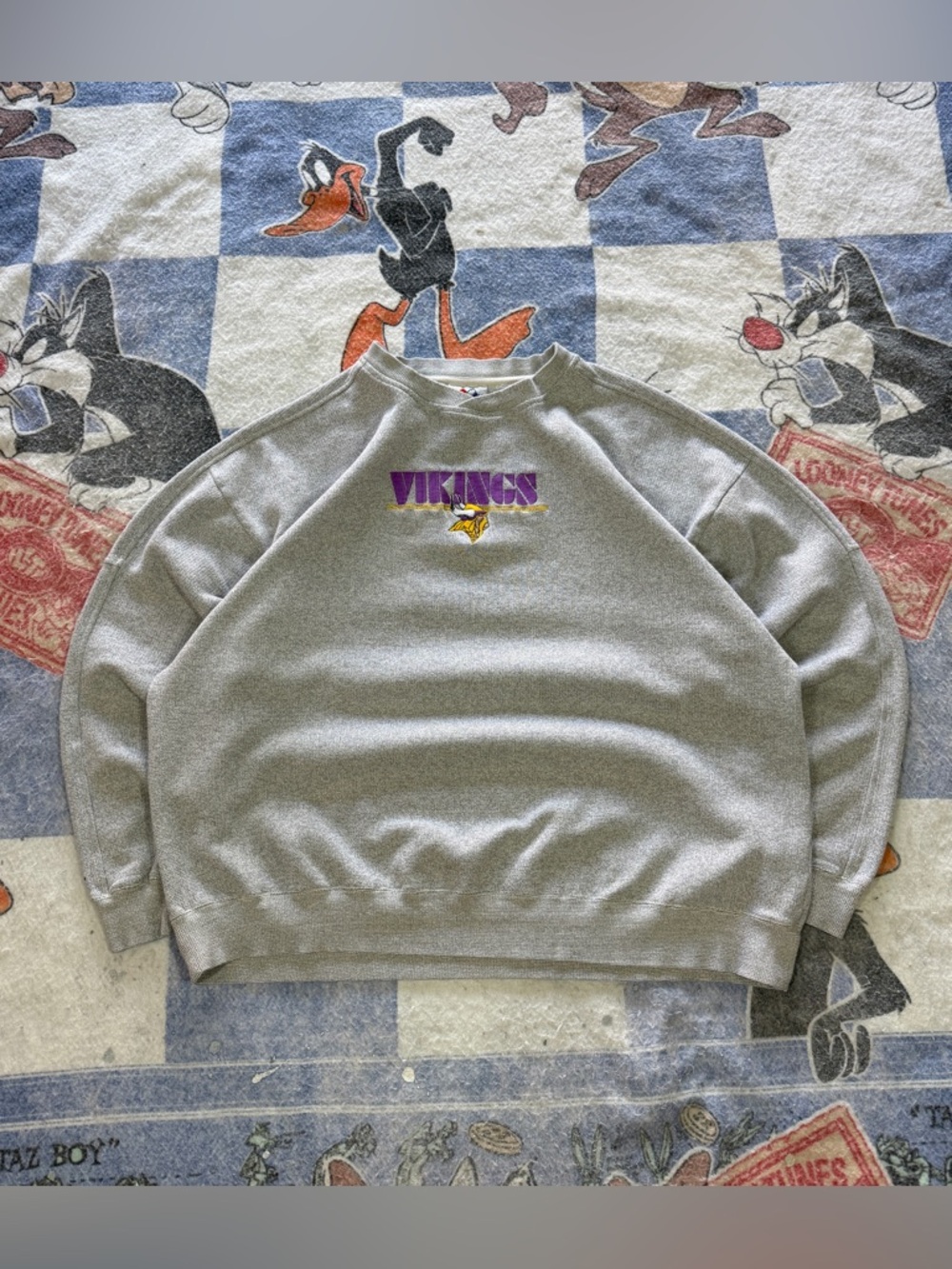 Vintage Minnesota Vikings crewneck sweatshirt